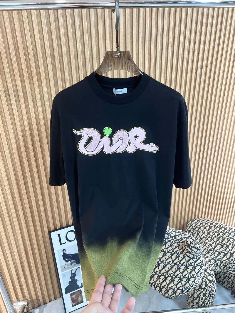 Christian Dior T-Shirts Versatile 116752