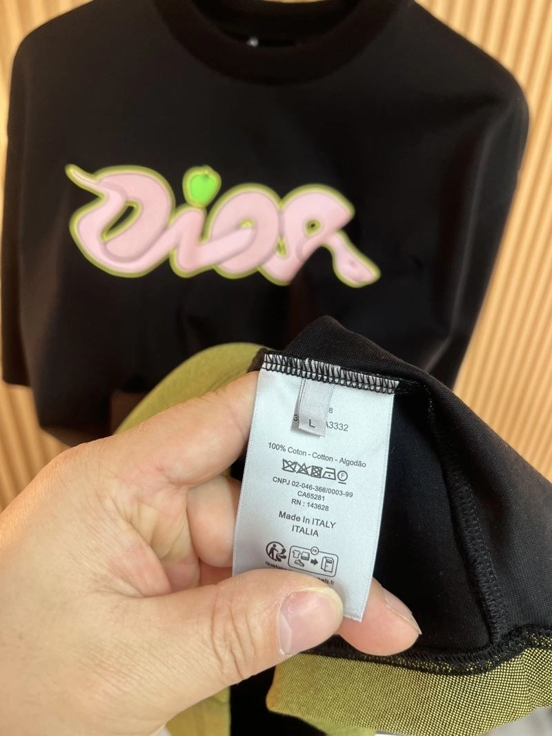 Christian Dior T-Shirts Versatile 116752
