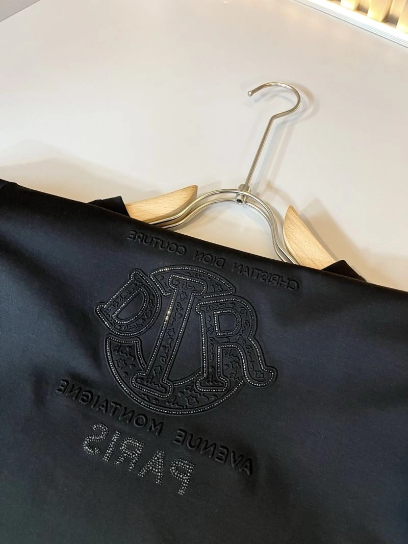 Tailored Christian Dior T-Shirts 116741