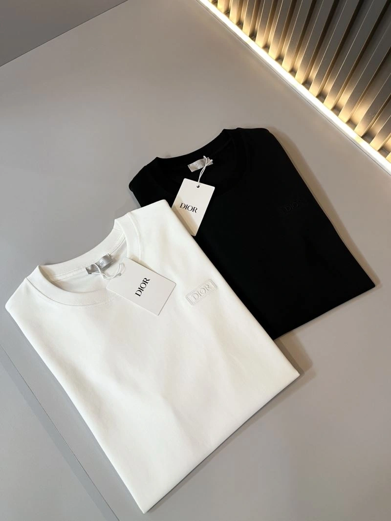 Elegant Christian Dior T-Shirts 116725