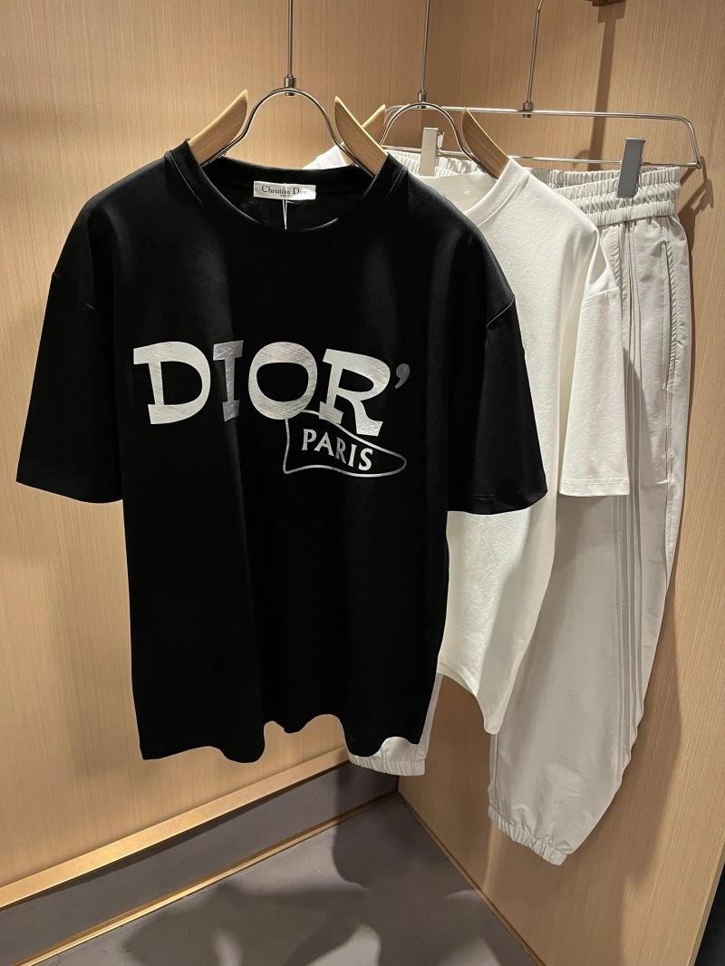 Christian Dior T-Shirts Neat 116730