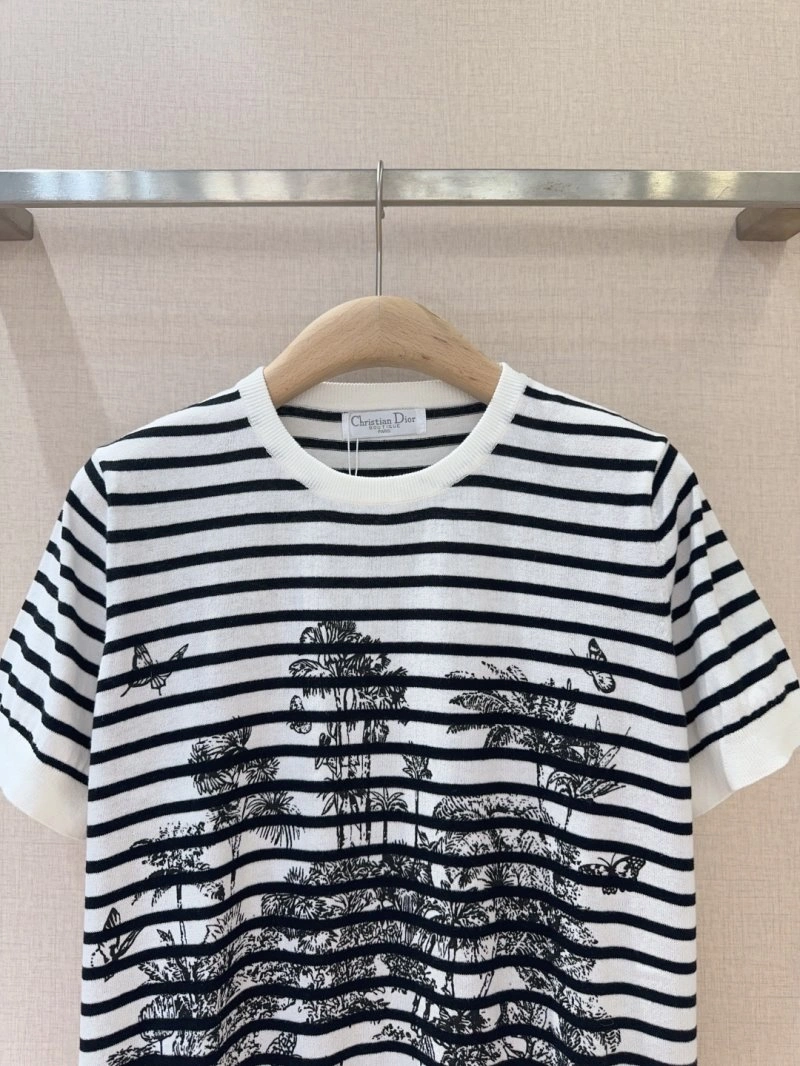 Youthful Christian Dior T-Shirts 112782