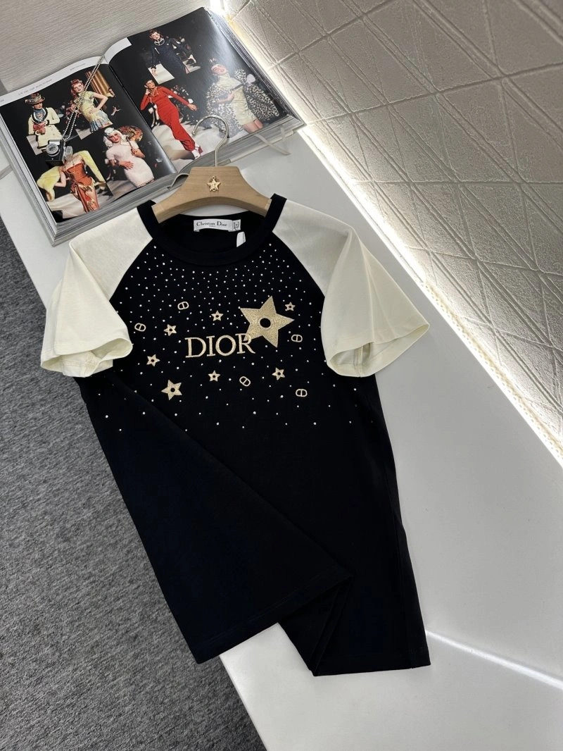 Christian Dior T-Shirts Lightweight 112754