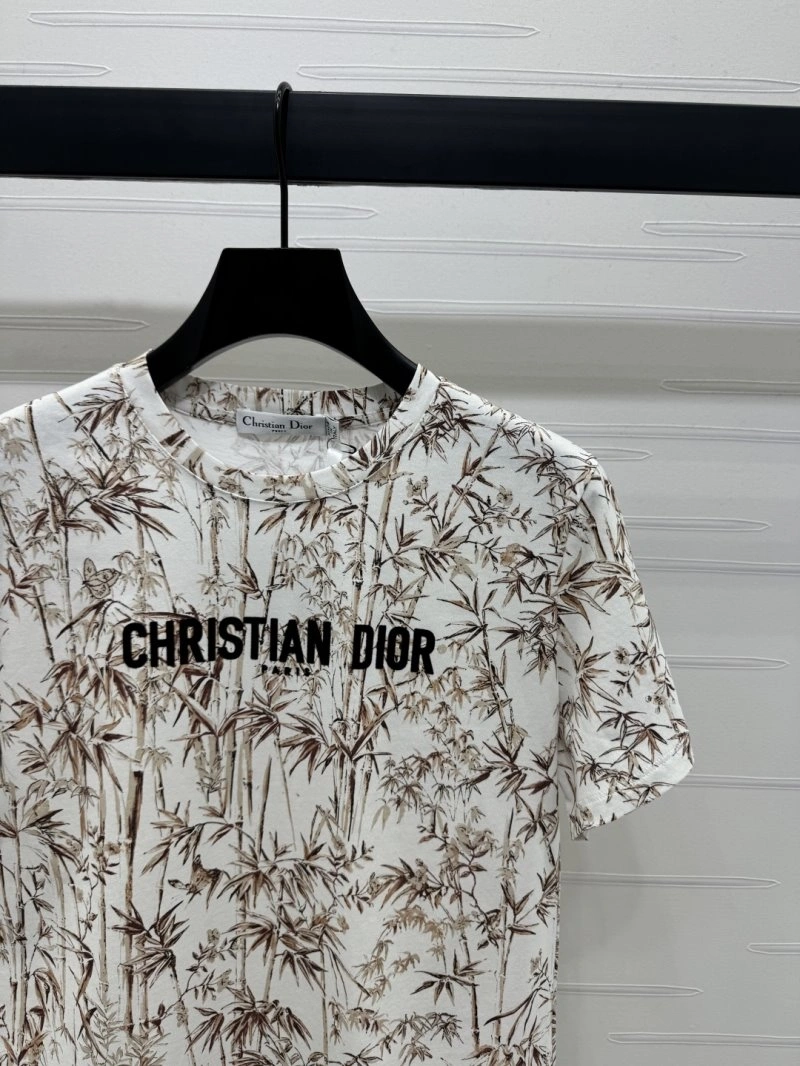 Christian Dior T-Shirts TimelessDesign 112735