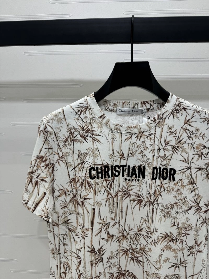 Christian Dior T-Shirts TimelessDesign 112735