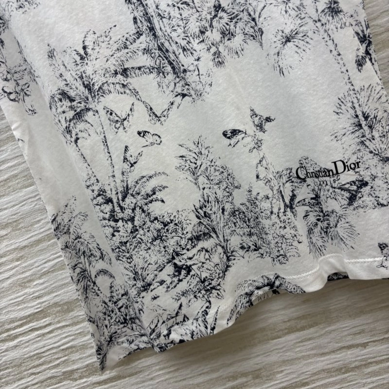 Christian Dior T-Shirts Sustainable 112707
