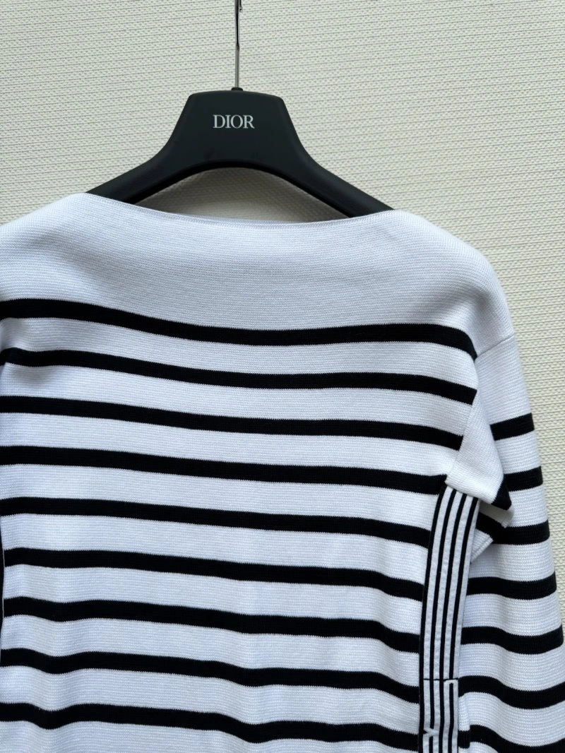 WellDesigned Christian Dior T-Shirts 112731