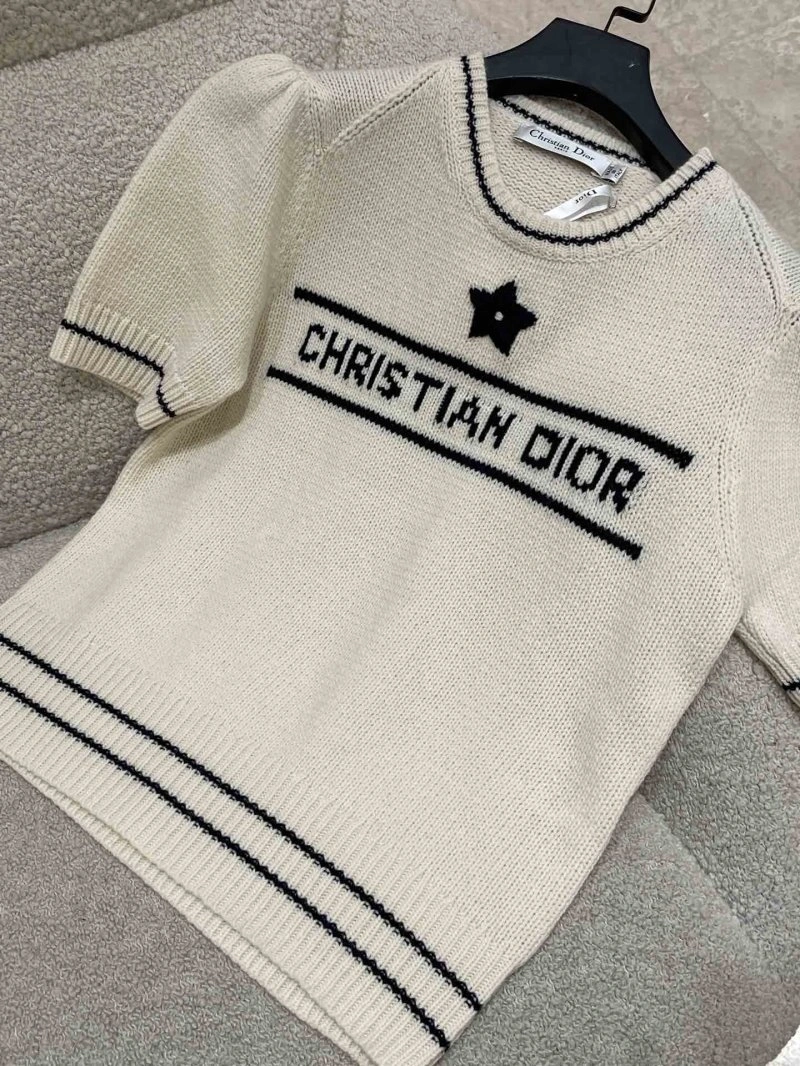 Stylish Christian Dior T-Shirts 112708