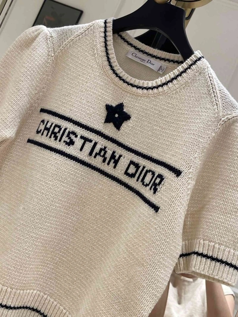 Stylish Christian Dior T-Shirts 112708