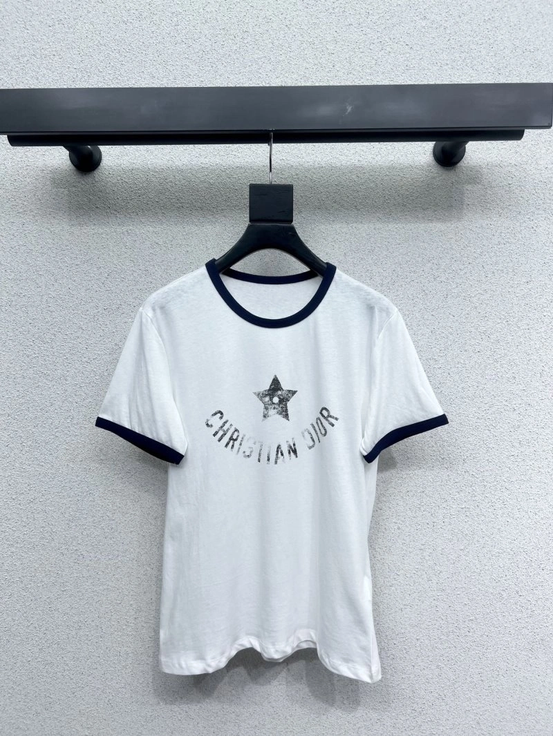 Youthful Christian Dior T-Shirts 112700