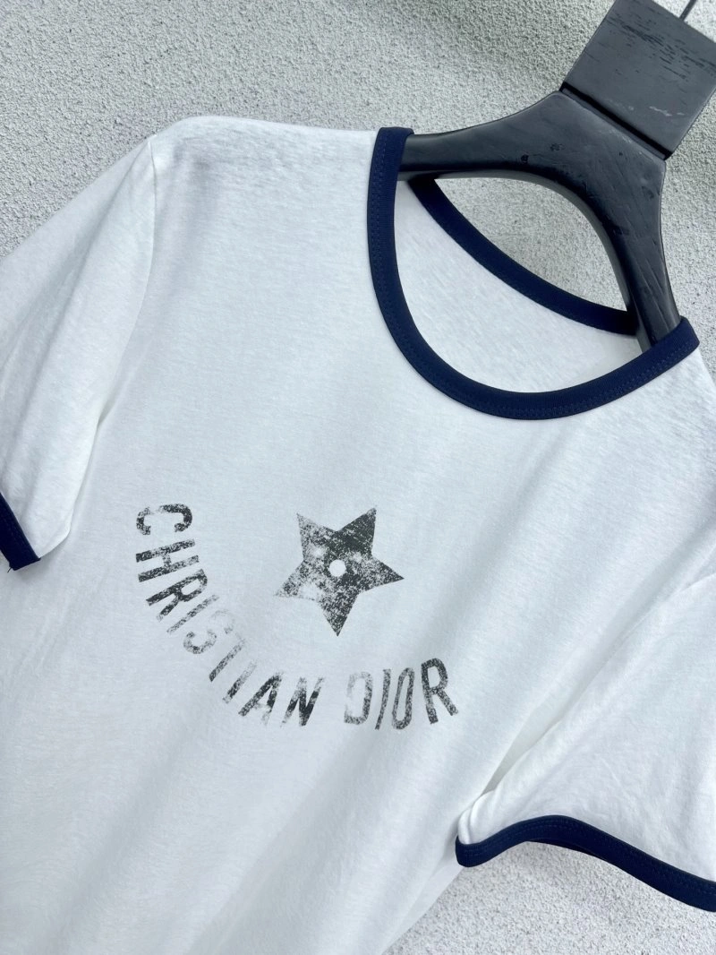 Youthful Christian Dior T-Shirts 112700
