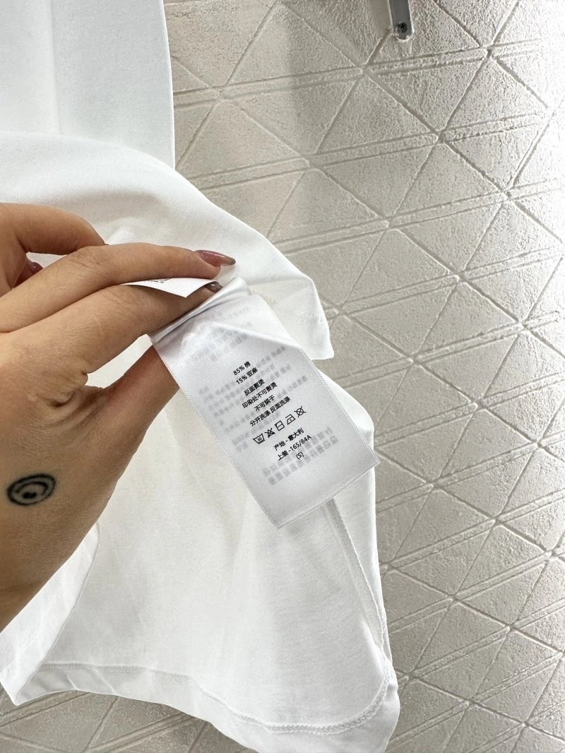 Fashionable Christian Dior T-Shirts 112710
