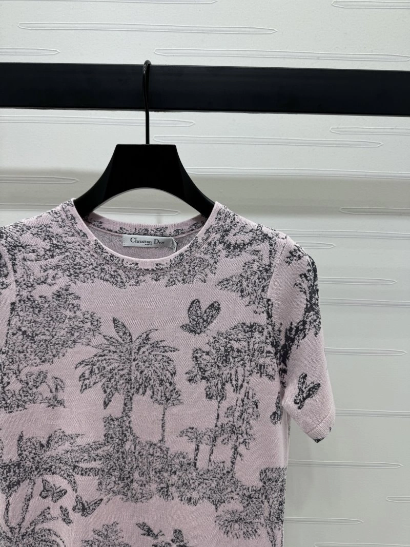 Christian Dior T-Shirts Refined 112677