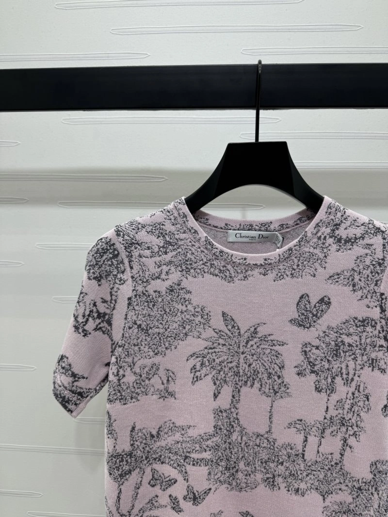 Christian Dior T-Shirts Refined 112677