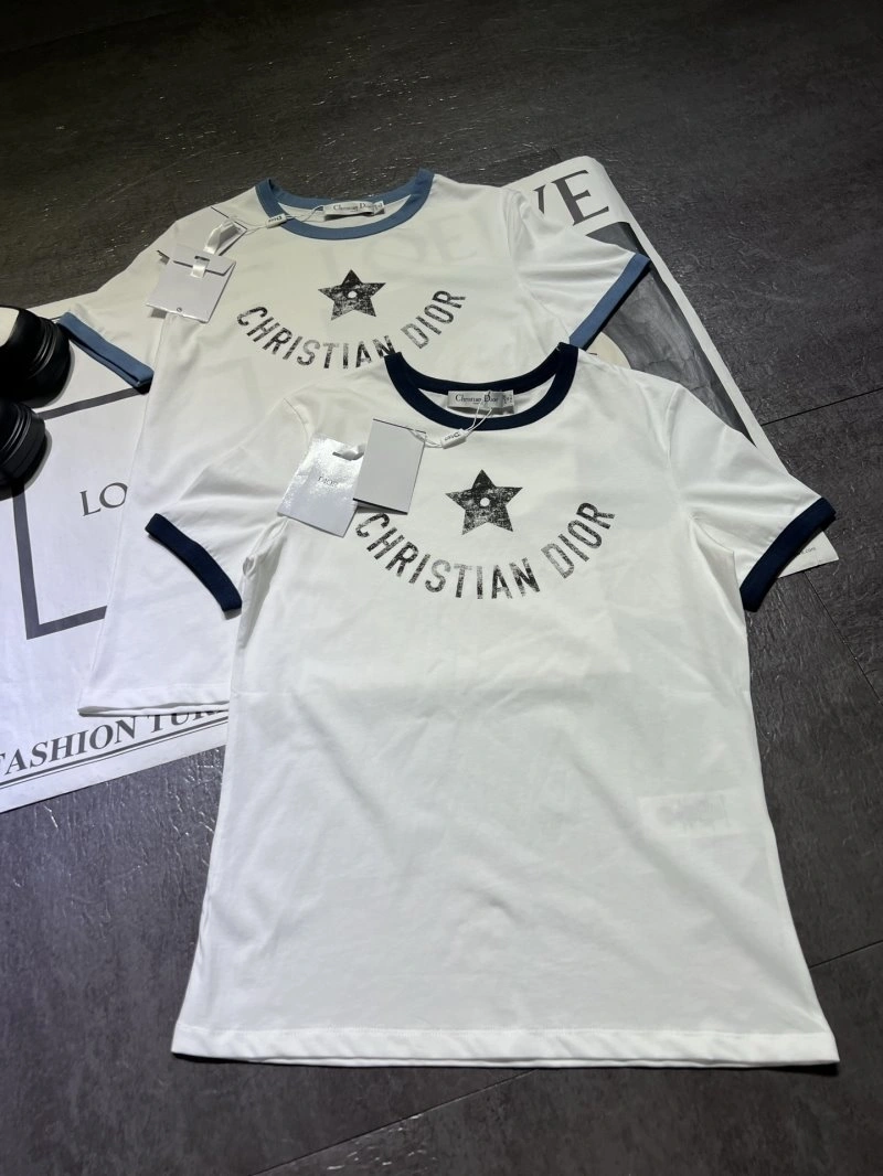 Christian Dior T-Shirts Trendsetting 112674