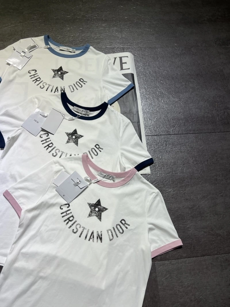 Christian Dior T-Shirts Trendsetting 112674