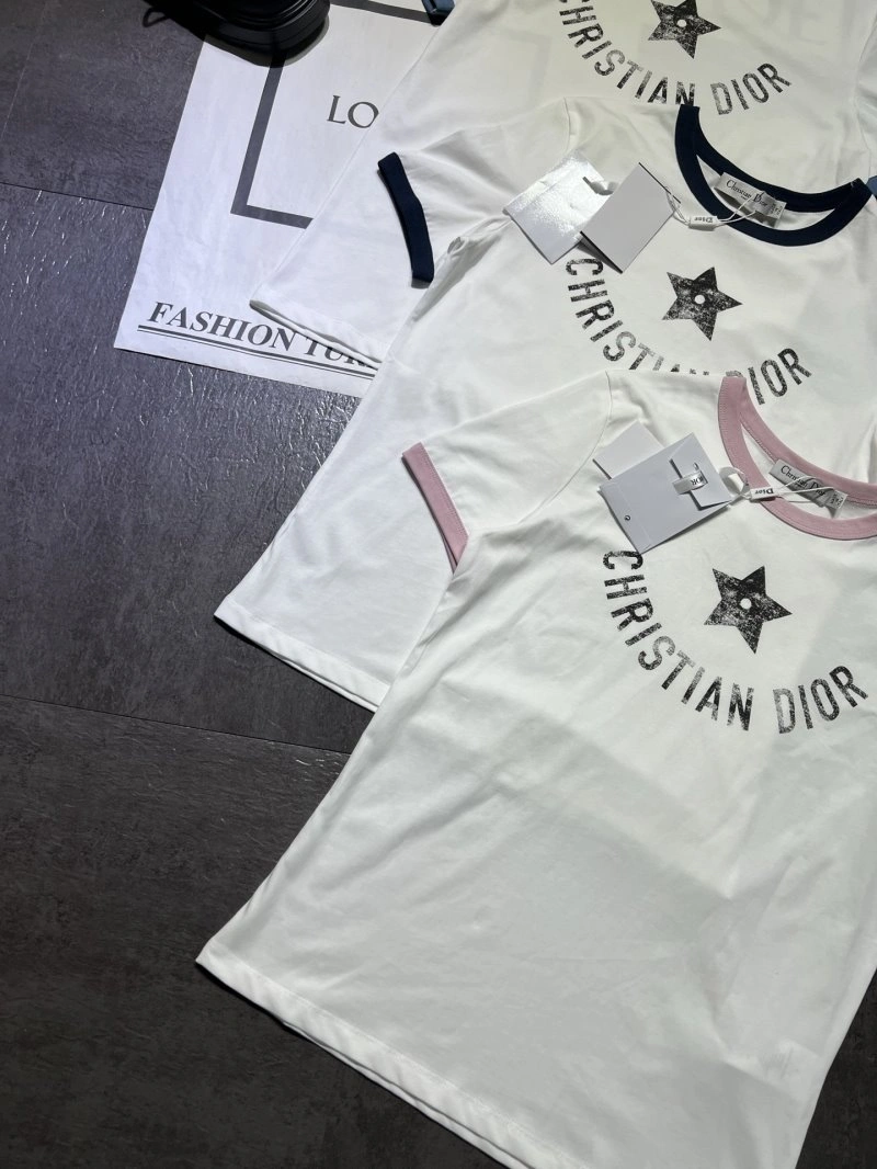 Christian Dior T-Shirts Trendsetting 112674