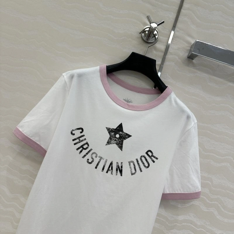 Fashionable Christian Dior T-Shirts 112667