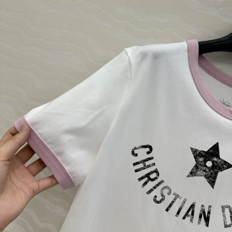 Fashionable Christian Dior T-Shirts 112667