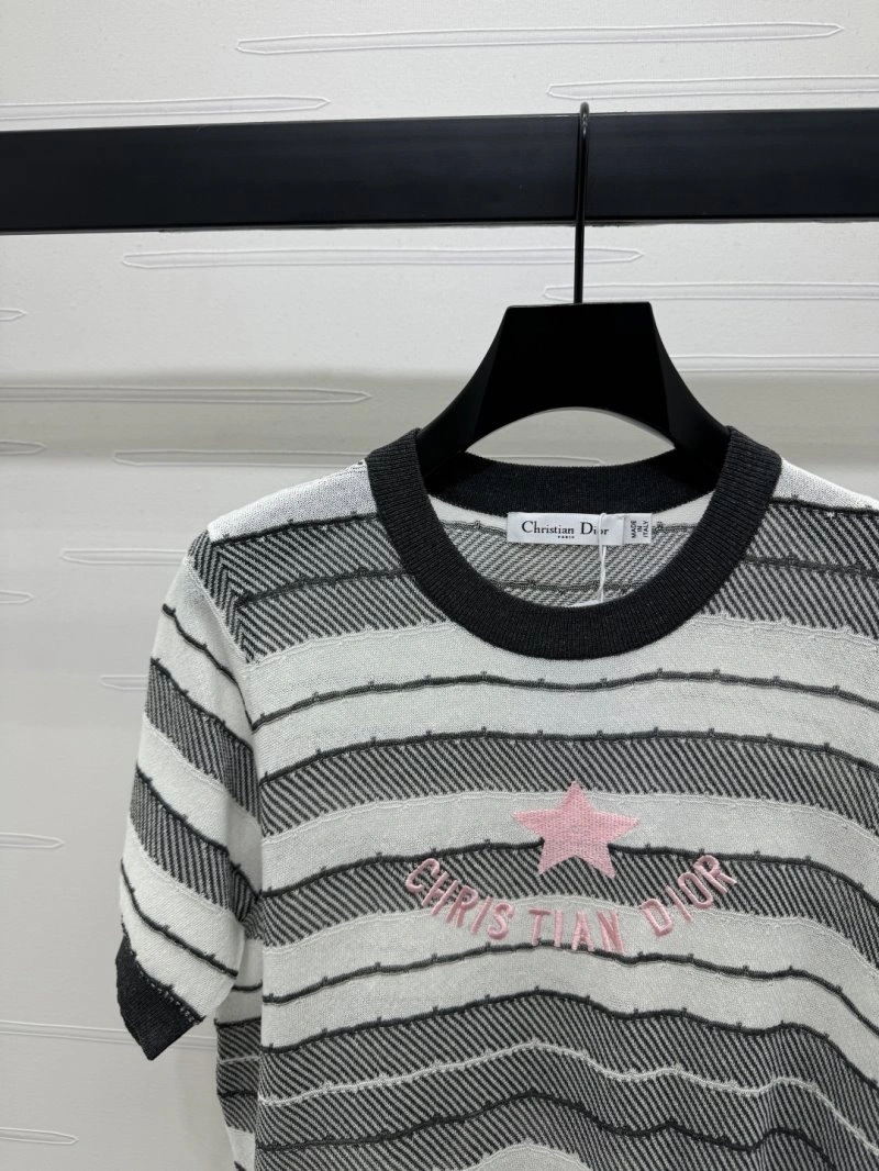 Compact Christian Dior T-Shirts 112689