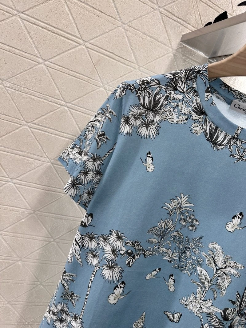 Vibrant Christian Dior T-Shirts 112662