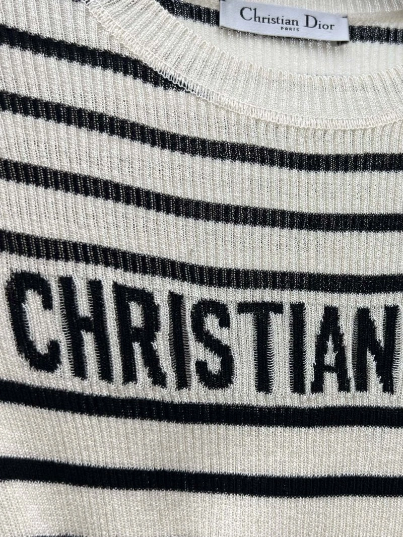 Christian Dior T-Shirts Versatile 112660