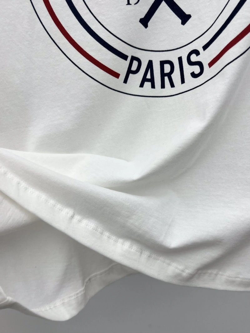 Practical Christian Dior T-Shirts 112659