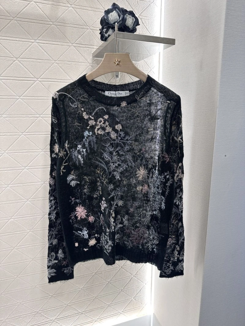 Bold Christian Dior T-Shirts 112656