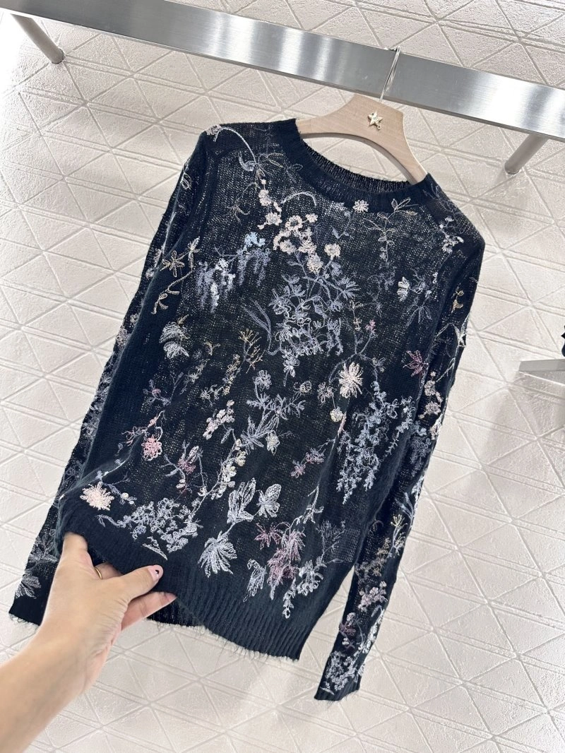 Bold Christian Dior T-Shirts 112656