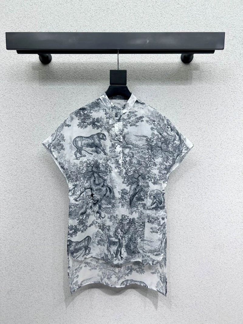Christian Dior T-Shirts Sustainable 114200