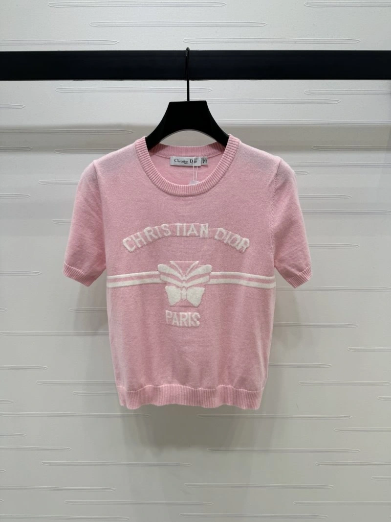 Sleek Christian Dior T-Shirts 114211