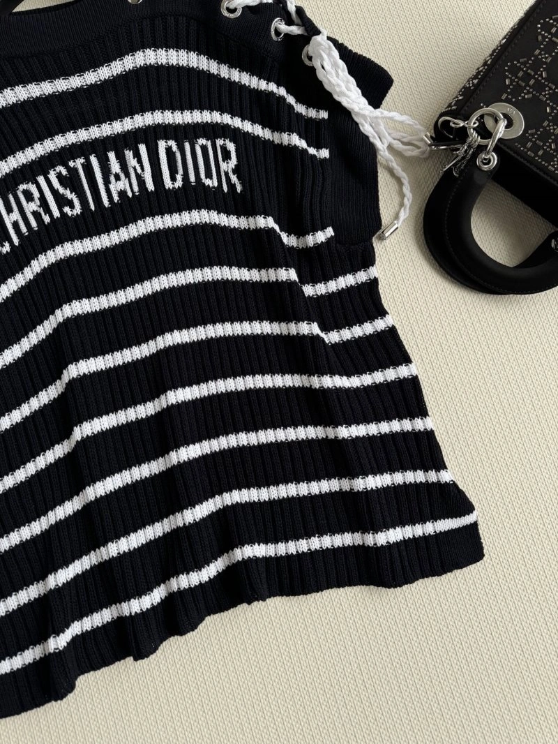 Christian Dior T-Shirts Fashionable 114160