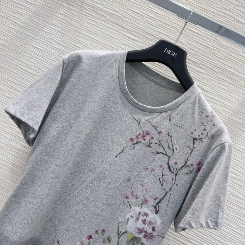 Refined Christian Dior T-Shirts 114156