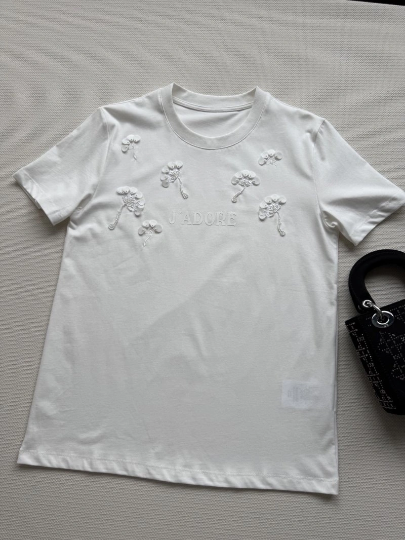 Flexible Christian Dior T-Shirts 114154