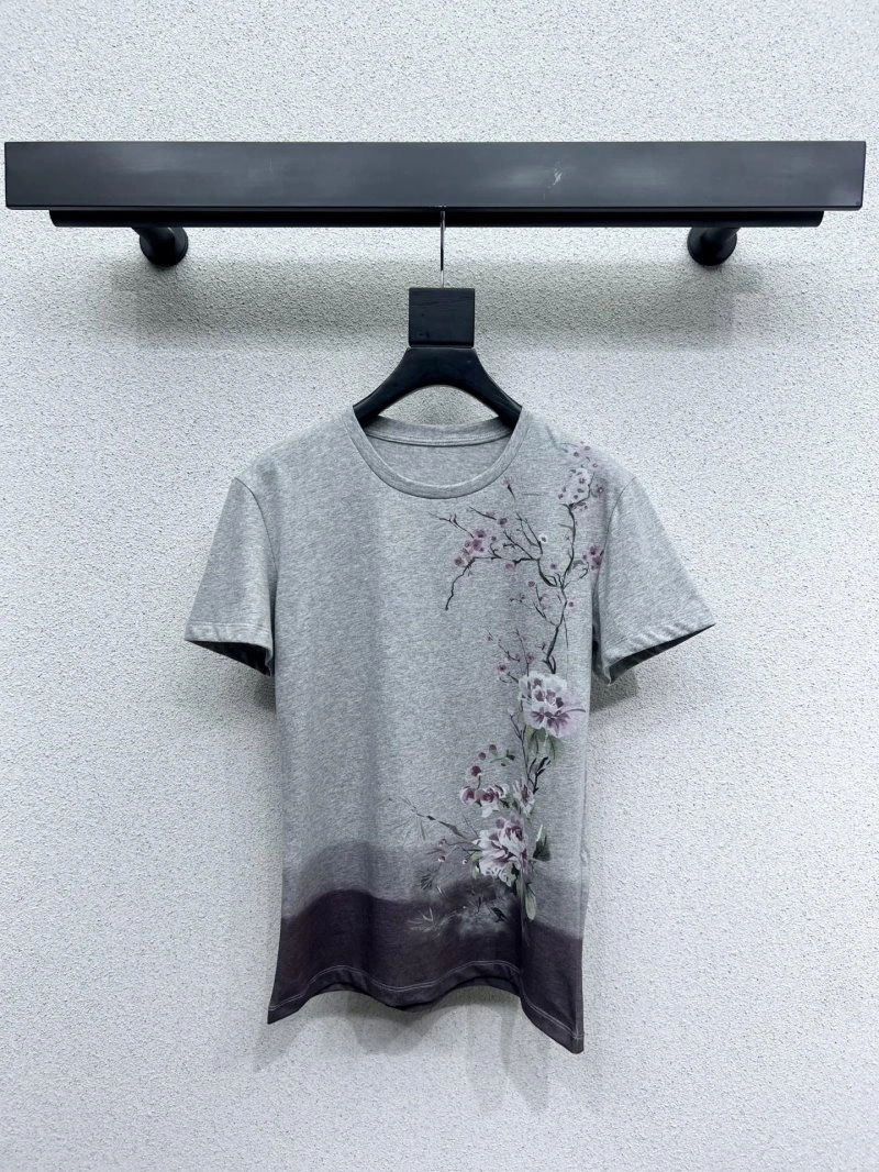 ModernLook Christian Dior T-Shirts 114152
