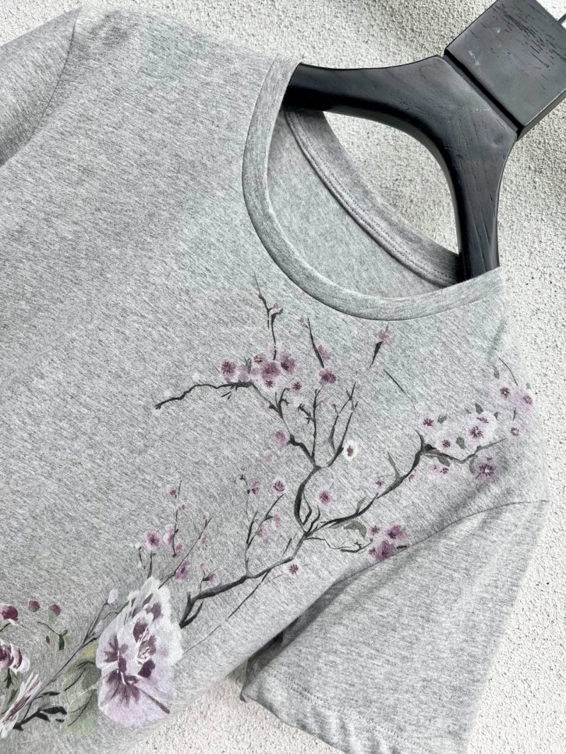 ModernLook Christian Dior T-Shirts 114152