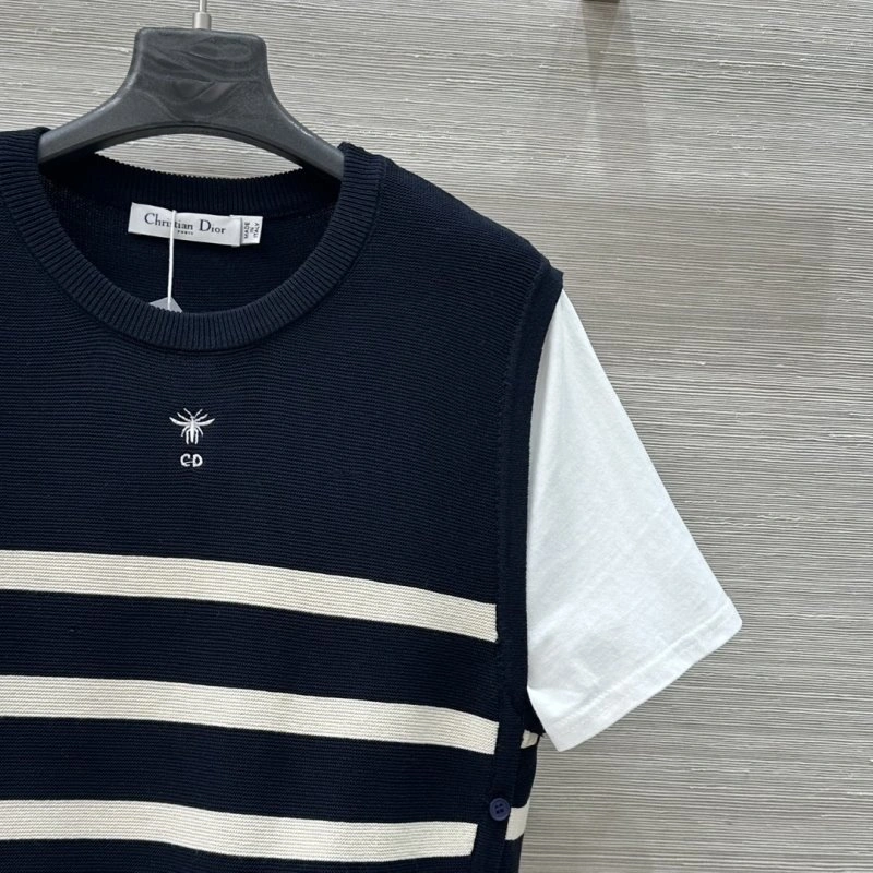Sleek Christian Dior T-Shirts 114119