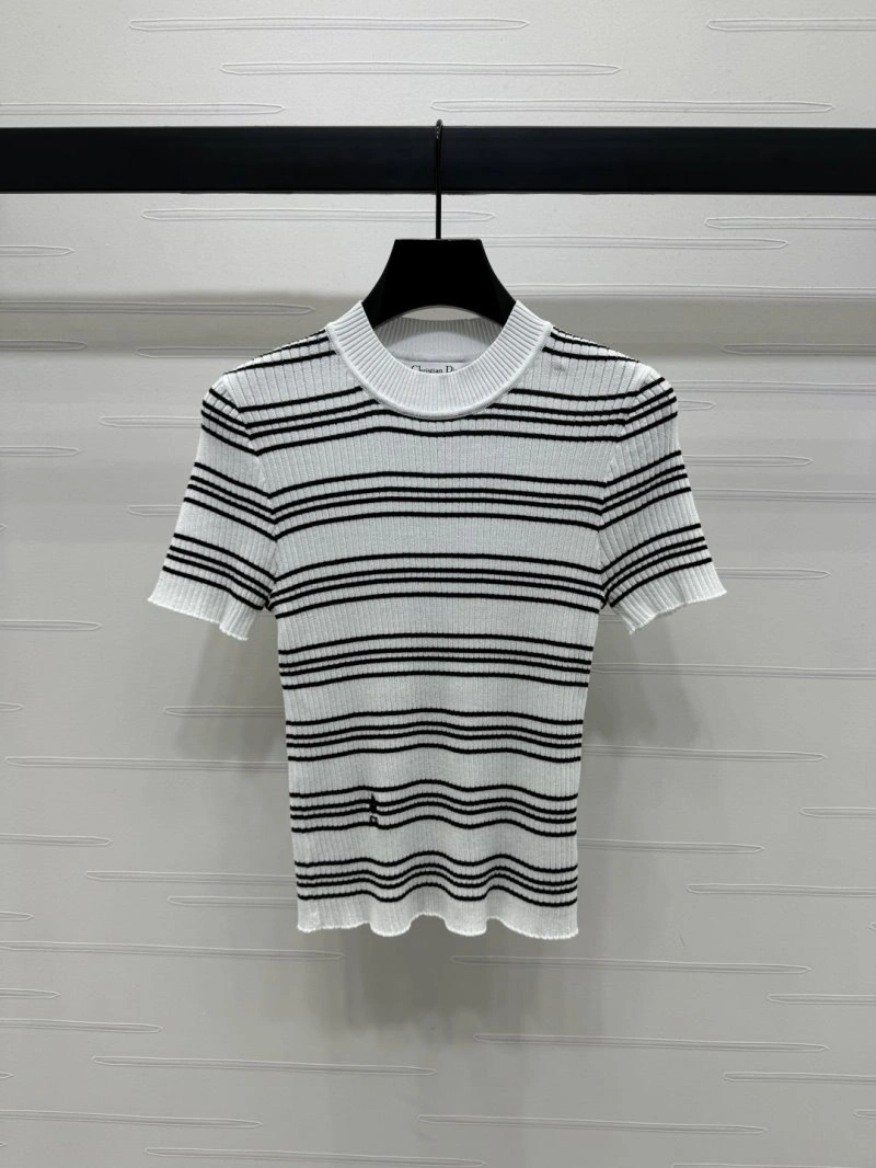 Stretchable Christian Dior T-Shirts 114109