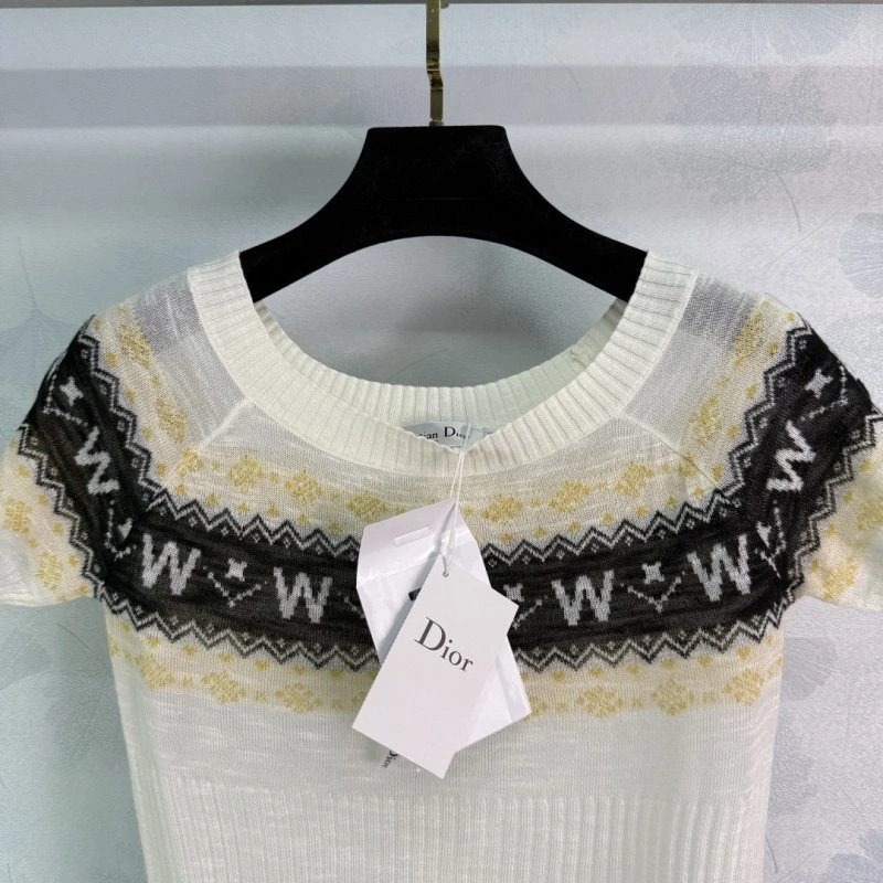 Minimalist Christian Dior T-Shirts 114105