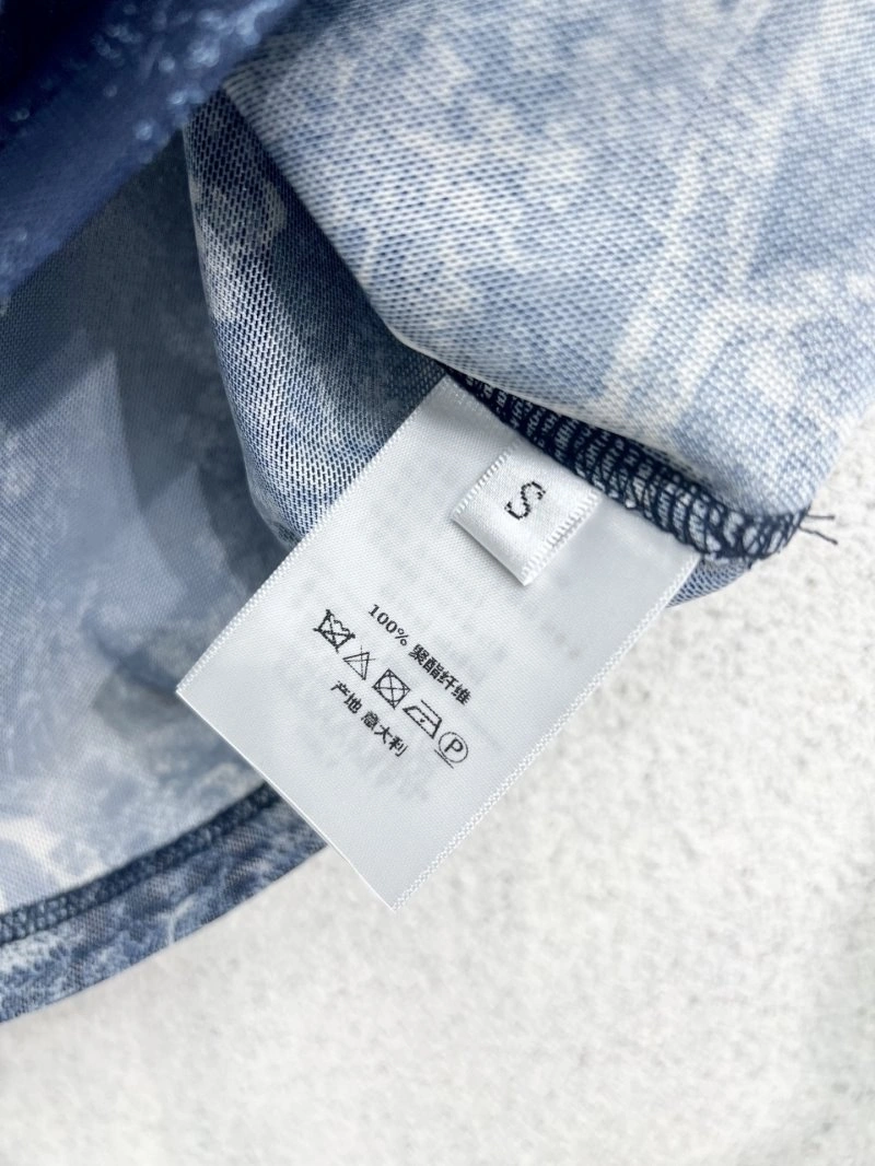 FashionForward Christian Dior T-Shirts 114088