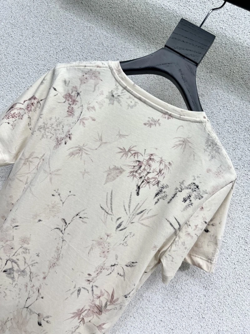 AllSeason Christian Dior T-Shirts 114037