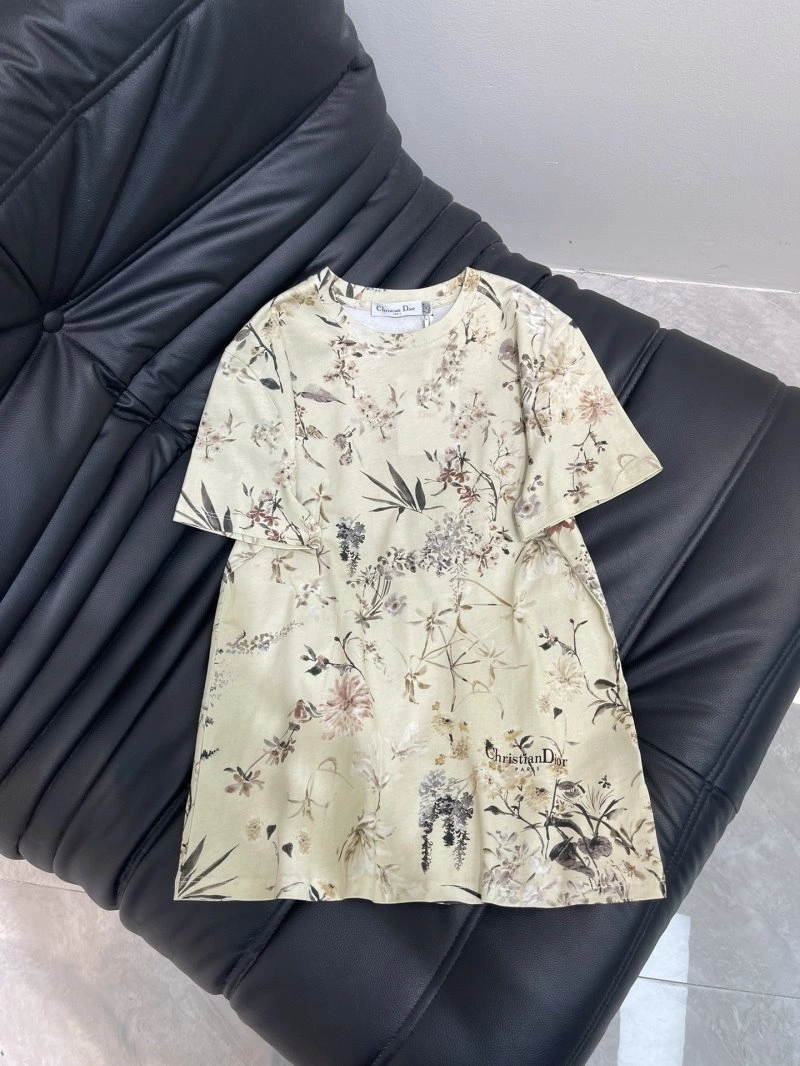 Trendy Christian Dior T-Shirts 111949