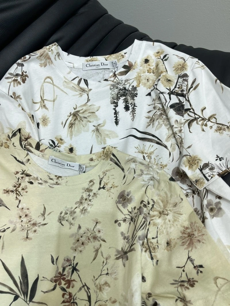Trendy Christian Dior T-Shirts 111949