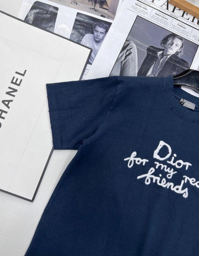 Versatile Christian Dior T-Shirts 111961