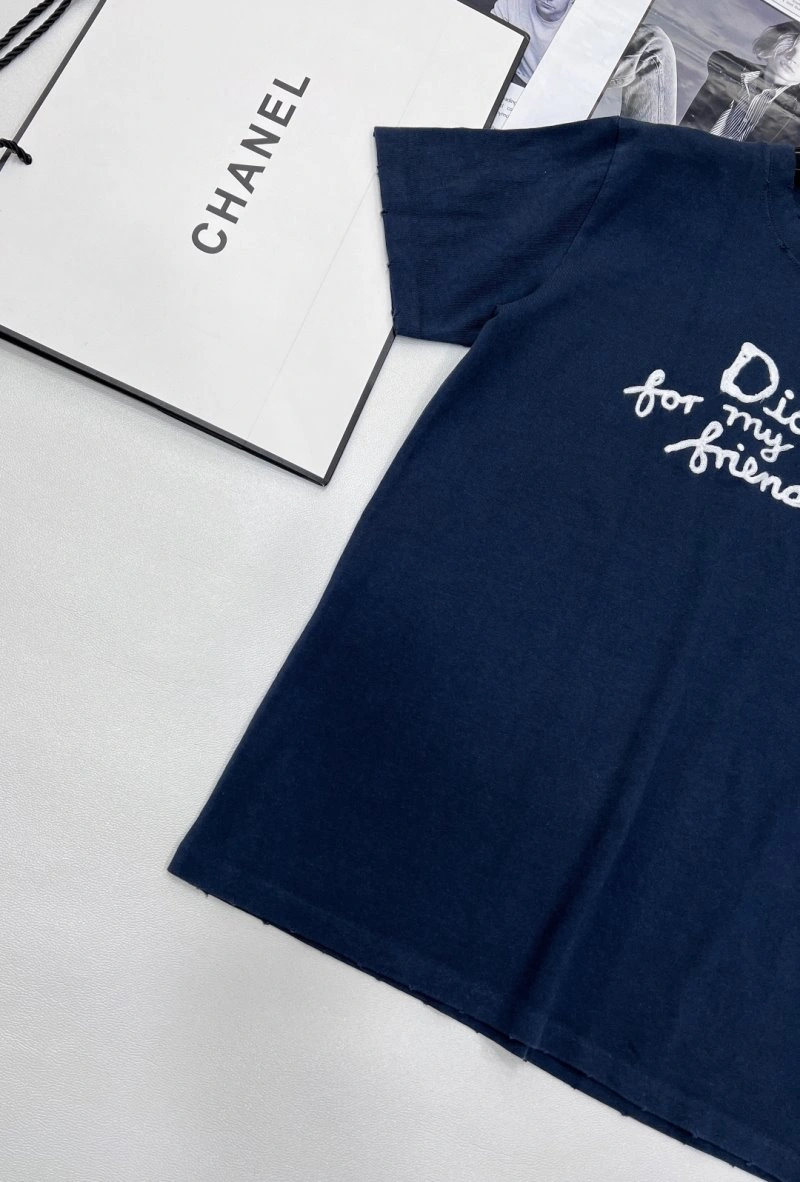 Versatile Christian Dior T-Shirts 111961