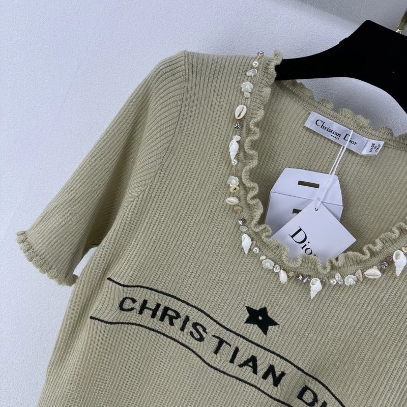 Sleek Christian Dior T-Shirts 111893