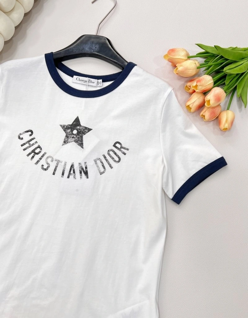 Christian Dior T-Shirts Stylish 111894