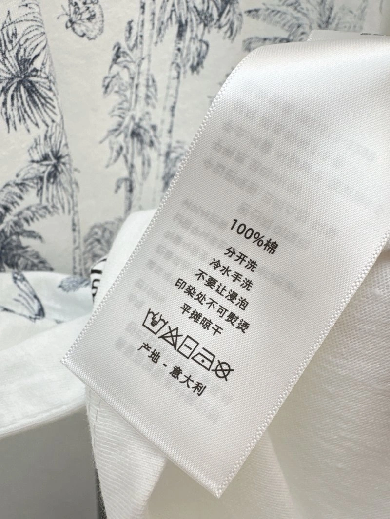 Unisex Christian Dior T-Shirts 111918