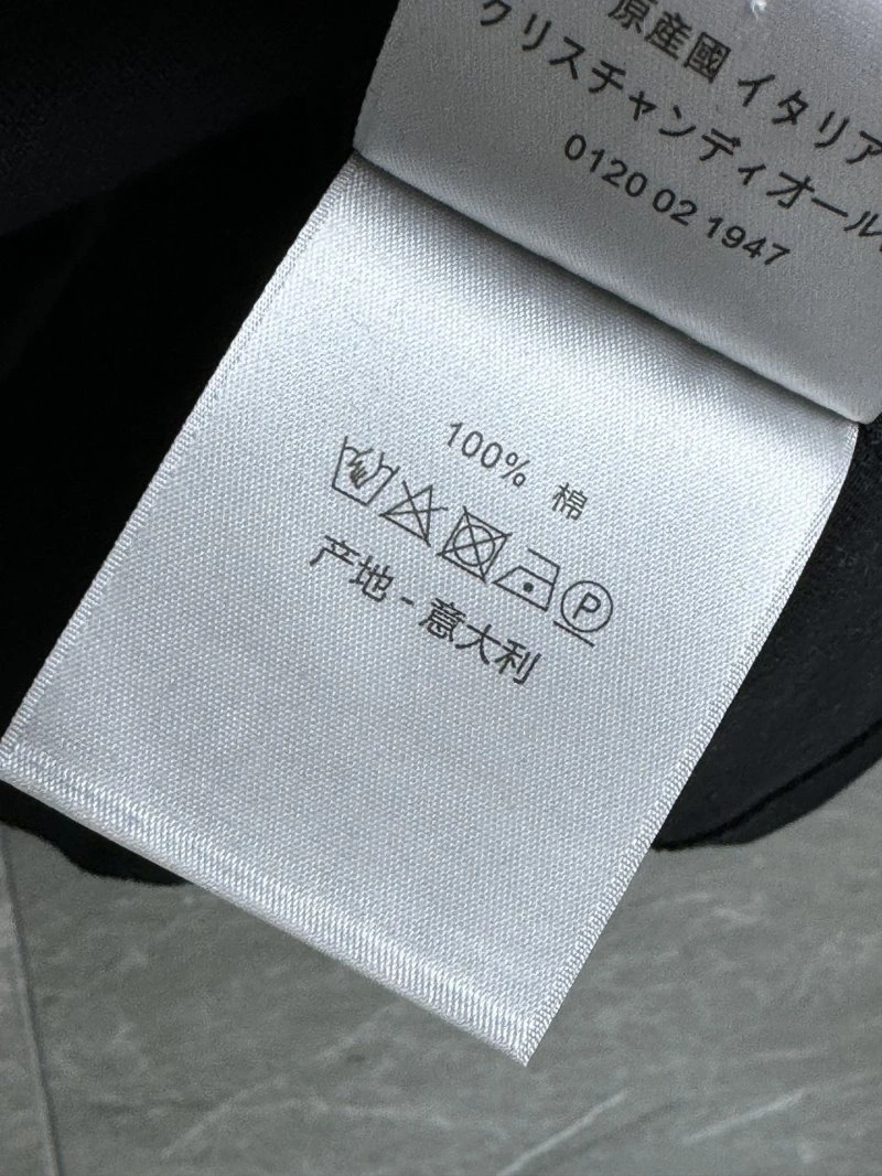 Christian Dior T-Shirts Sophisticated 111898