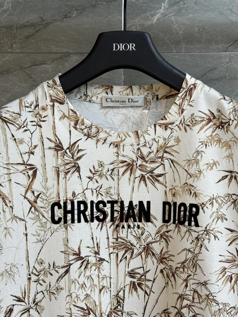 EyeCatching Christian Dior T-Shirts 111856